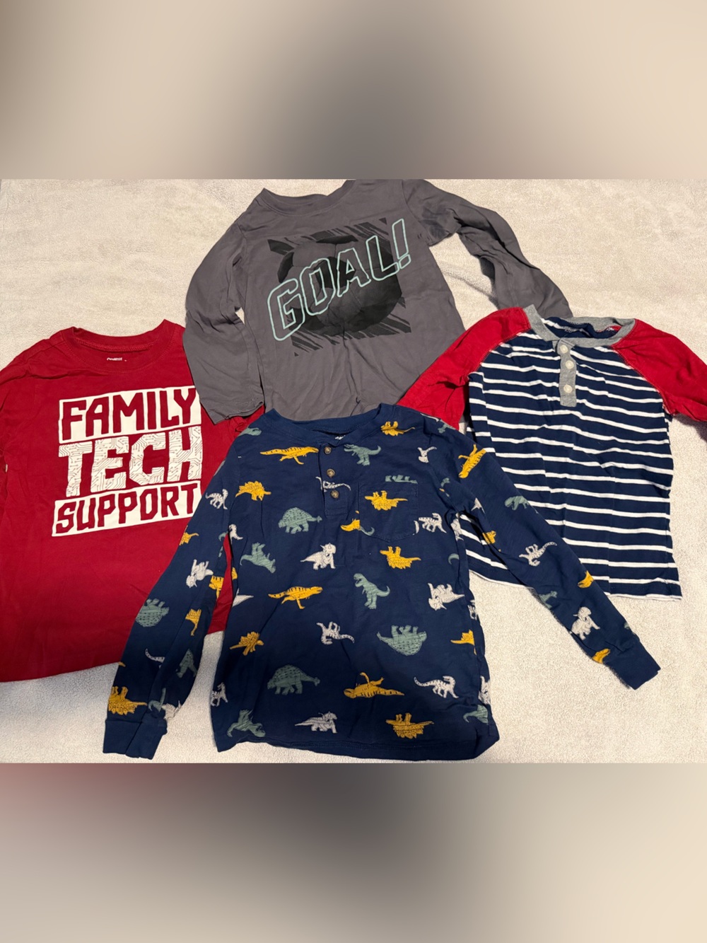 OshKosh B'gosh/Carters bundle of 4 Long-Sleeve Tees
